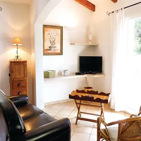 Two-bedroom Holiday In Vecchio *